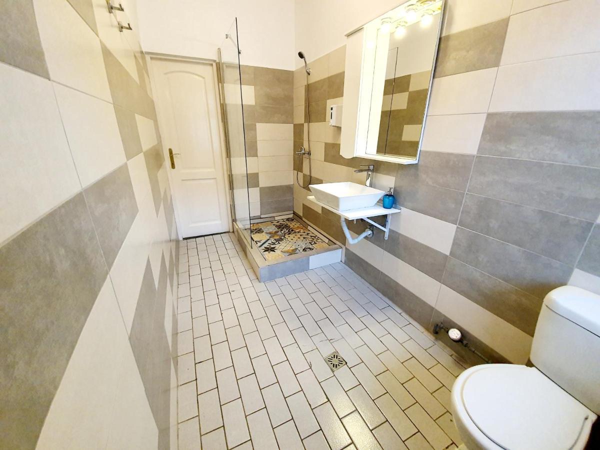 Luk Old Town Apartment Sibiu Eksteriør bilde
